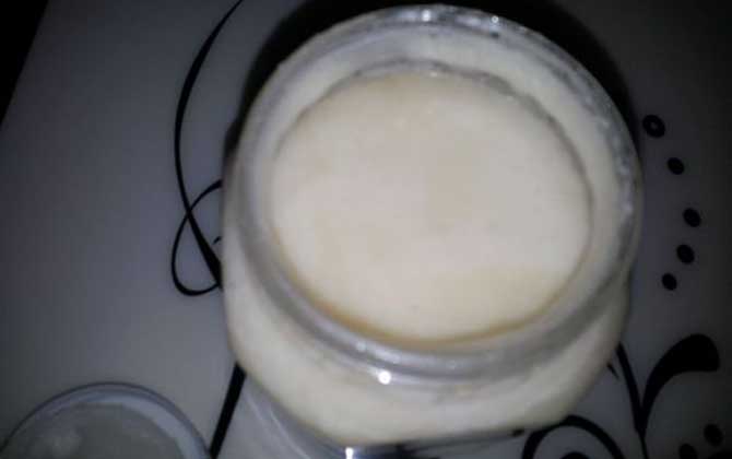 蜂蜜中摻白糖了會結晶嗎?可能結晶,但狀態與真蜂蜜卻截然不同! 蜂蜜結晶