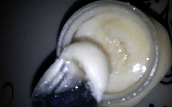 蜂蜜結晶了怎么融化?非常簡單,只需適當提高環(huán)境溫度便能融化! 蜂蜜結晶