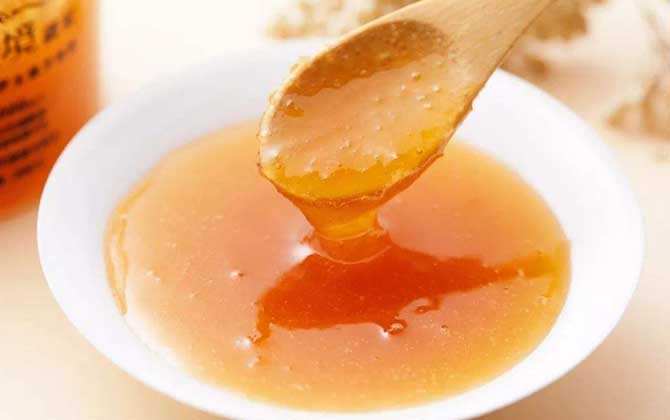 黃連蜜的作用與功效及食用方法 黃連蜜