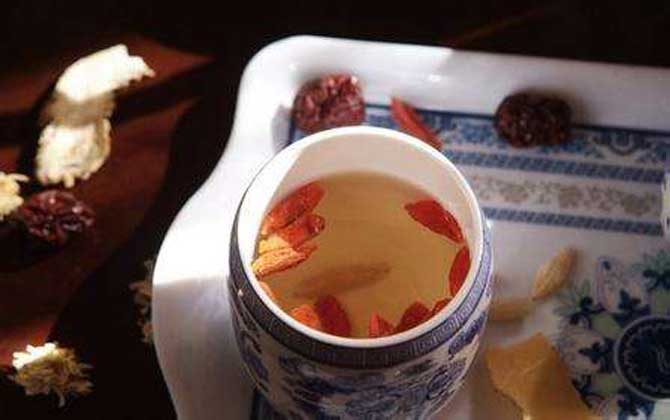 蜂蜜枸杞茶的功效及簡單做法 蜂蜜枸杞茶