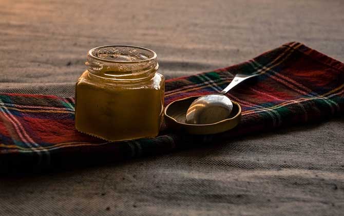 蜂蜜祛斑方法及祛斑小竅門(mén) 蜂蜜祛斑