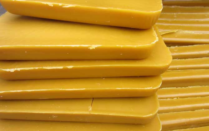 蜂蠟是什么顏色的? 蜂蠟