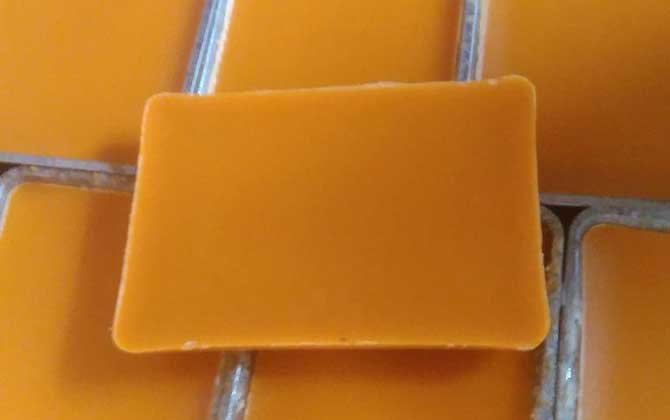蜂蠟的真假怎么鑒別? 蜂蠟
