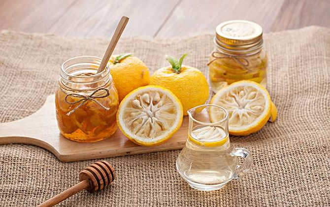 吃蜂蜜注意事項(xiàng) 吃蜂蜜注意事項(xiàng)