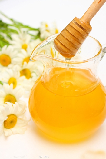 野生蜂蜜怎么吃(怎樣食用野生蜂蜜及保存) 野生蜂蜜怎么吃(怎樣食用野生蜂蜜及保存)