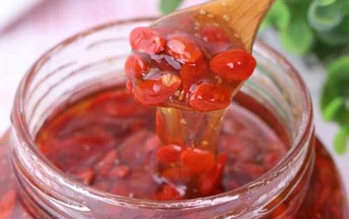 枸杞蜂蜜的作用與功效(枸杞蜂蜜對(duì)人身體的好處) 枸杞蜂蜜的作用與功效(枸杞蜂蜜對(duì)人身體的好處)