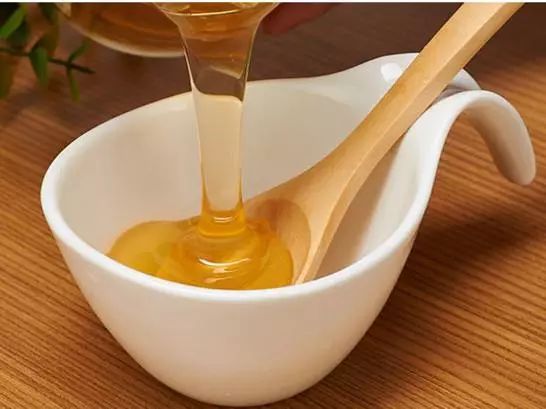 水蜜是什么蜂蜜(蜂蜜中的水蜜意思) 水蜜是什么蜂蜜(蜂蜜中的水蜜意思)