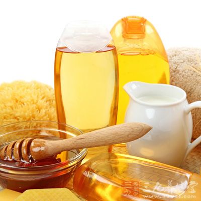 雄蜂能活多久(雄蜂的壽命是多長時間) 雄蜂能活多久(雄蜂的壽命是多長時間)