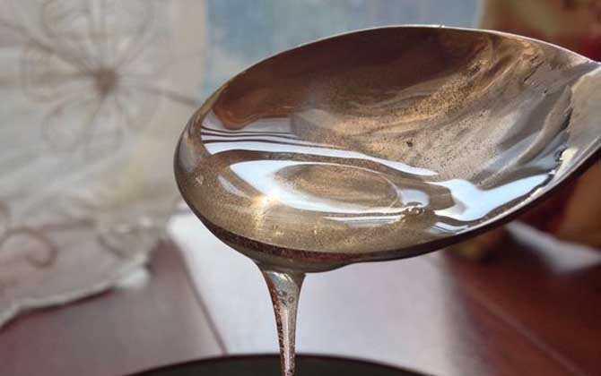 喝蜂蜜水要注意這7大禁忌，別不當回事，喝錯了反而對健康不利！