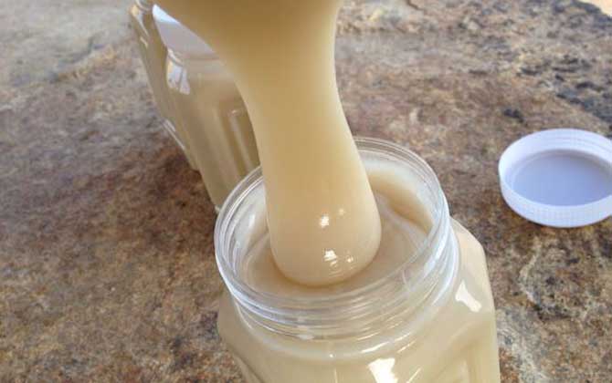 蛋清蜂蜜面膜怎么做？不但做法簡單，而且還有顯著的美容功效！